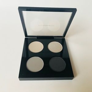 MAC Cosmetics eyeshadow x4